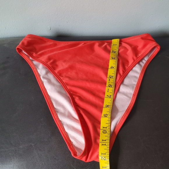 Vibrant Red Bikini Set - Picture 5 of 7